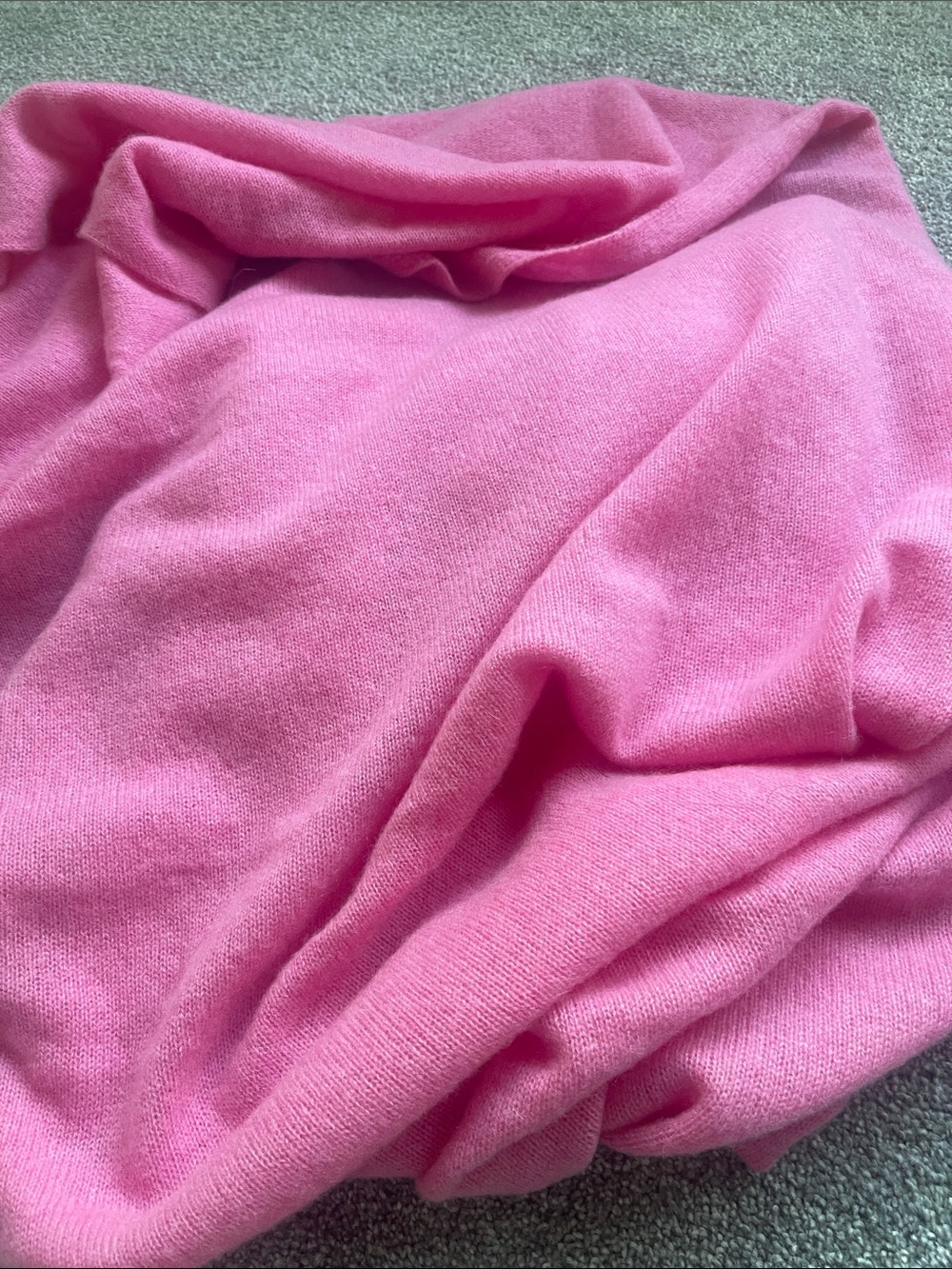 Cashmere wrap/scarf Women's Cozy Wrap Scarf  price is for one pink or blue - Picture 9 of 16